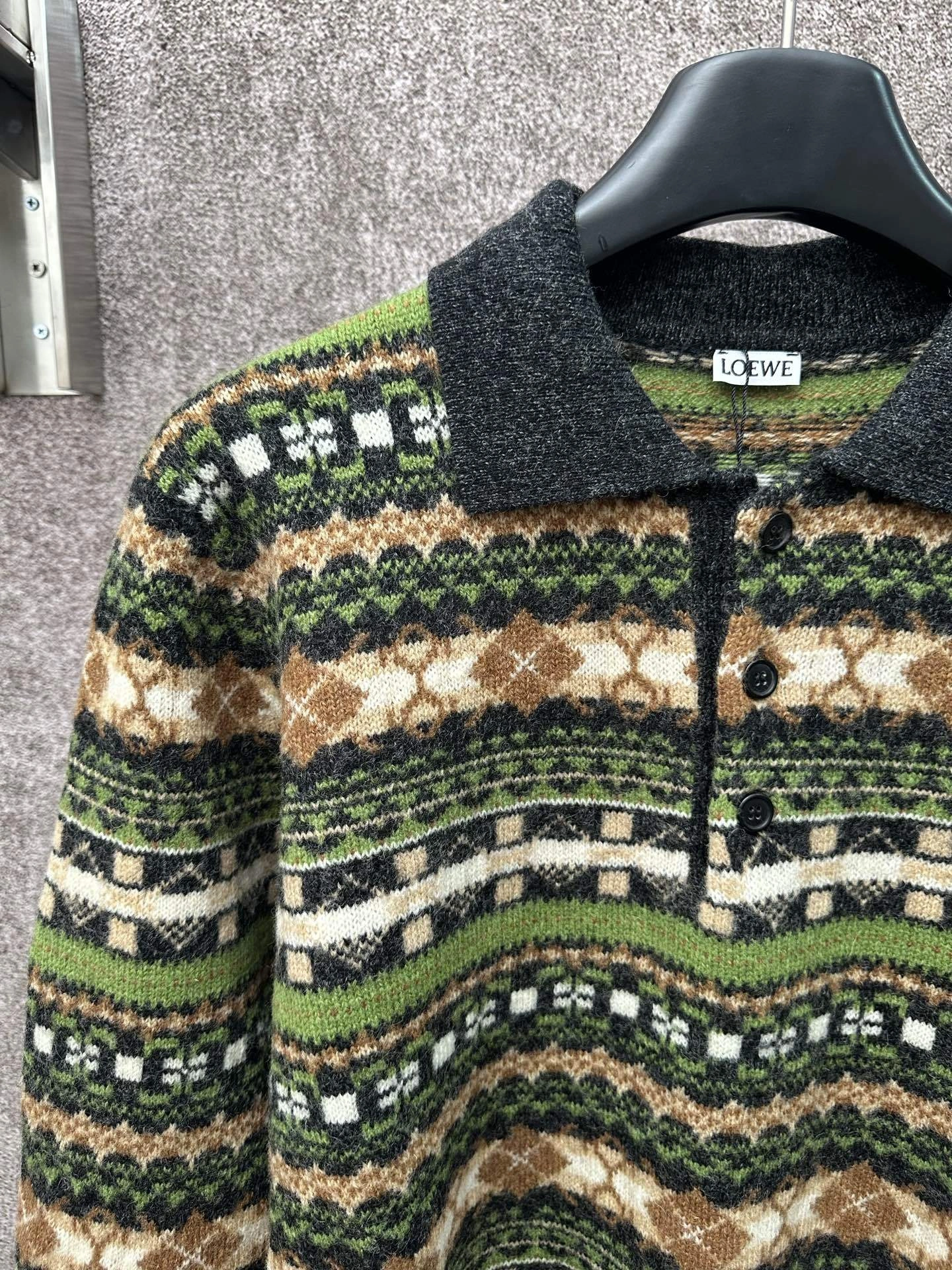 &wg.luxury-- 8o5w5 wool item: E-F431J1705